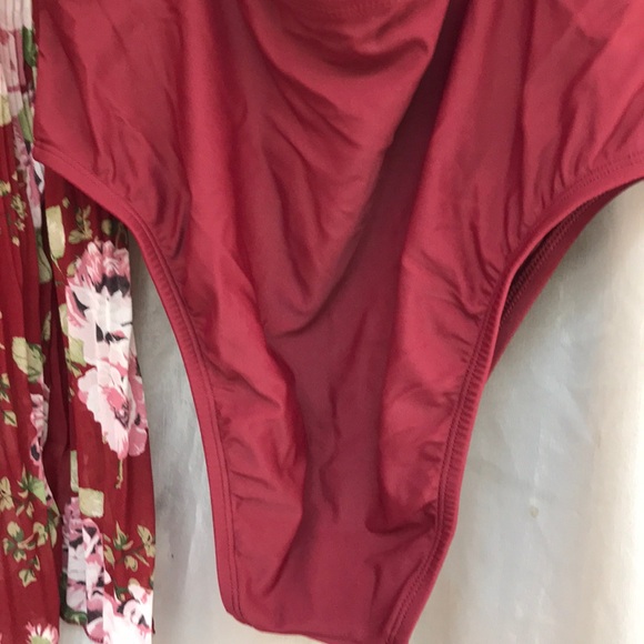 Shade&shore swimsuit combo - Picture 9 of 12